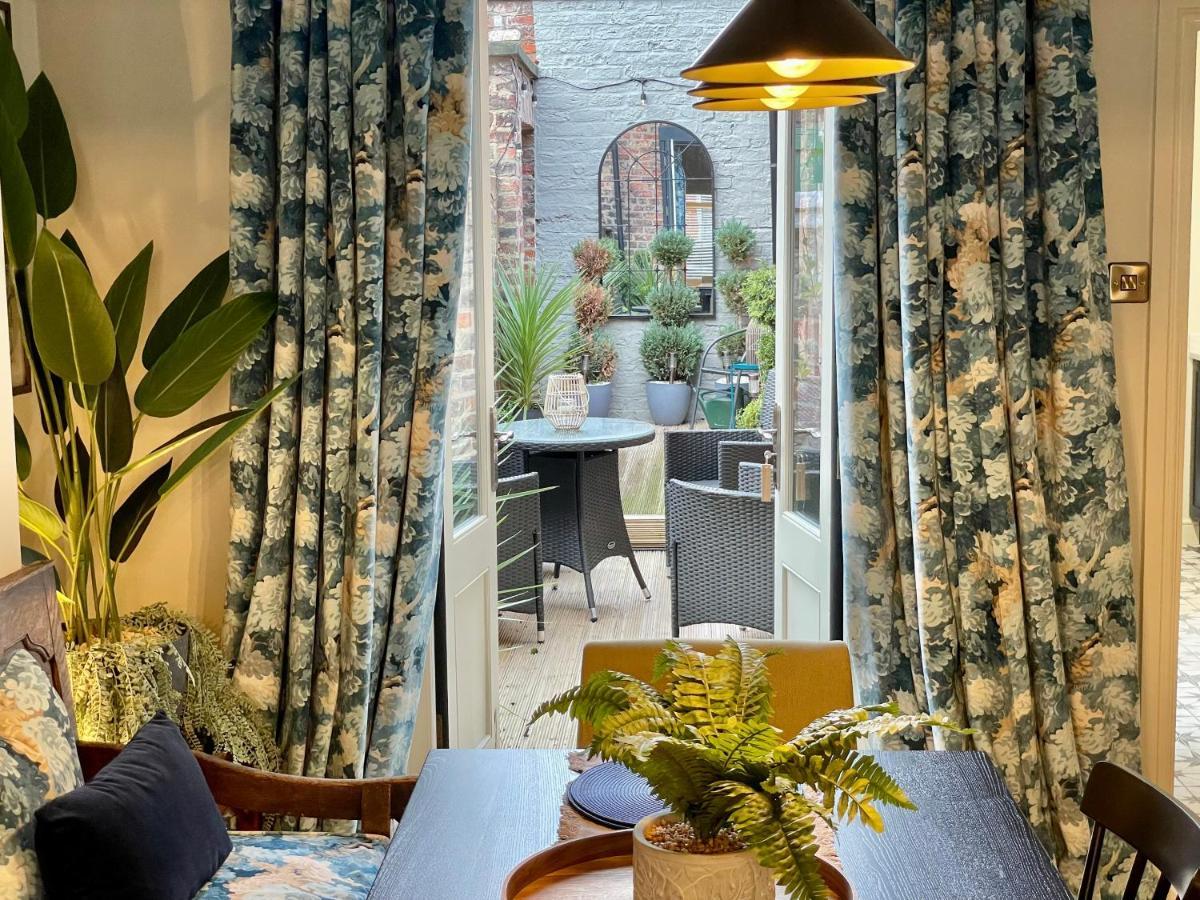 Stay At No 4 York Centre Екстер'єр фото