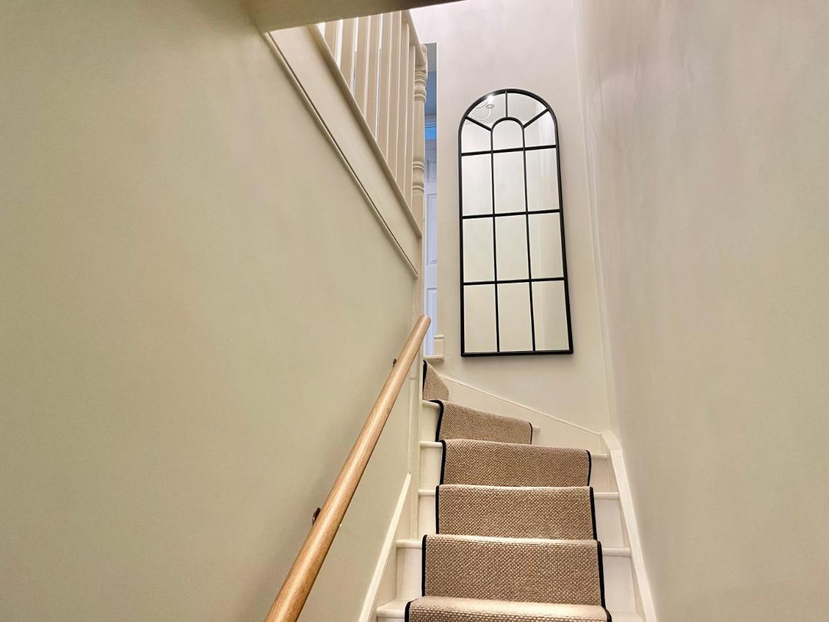 Stay At No 4 York Centre Екстер'єр фото